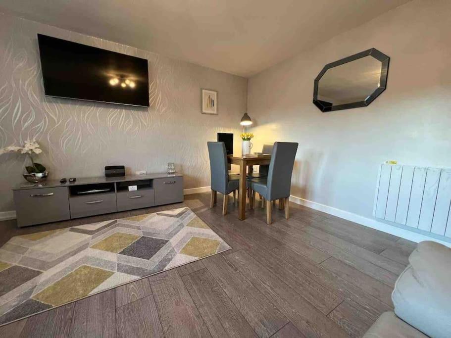Modern 2 Bed Apartment Oban Kültér fotó