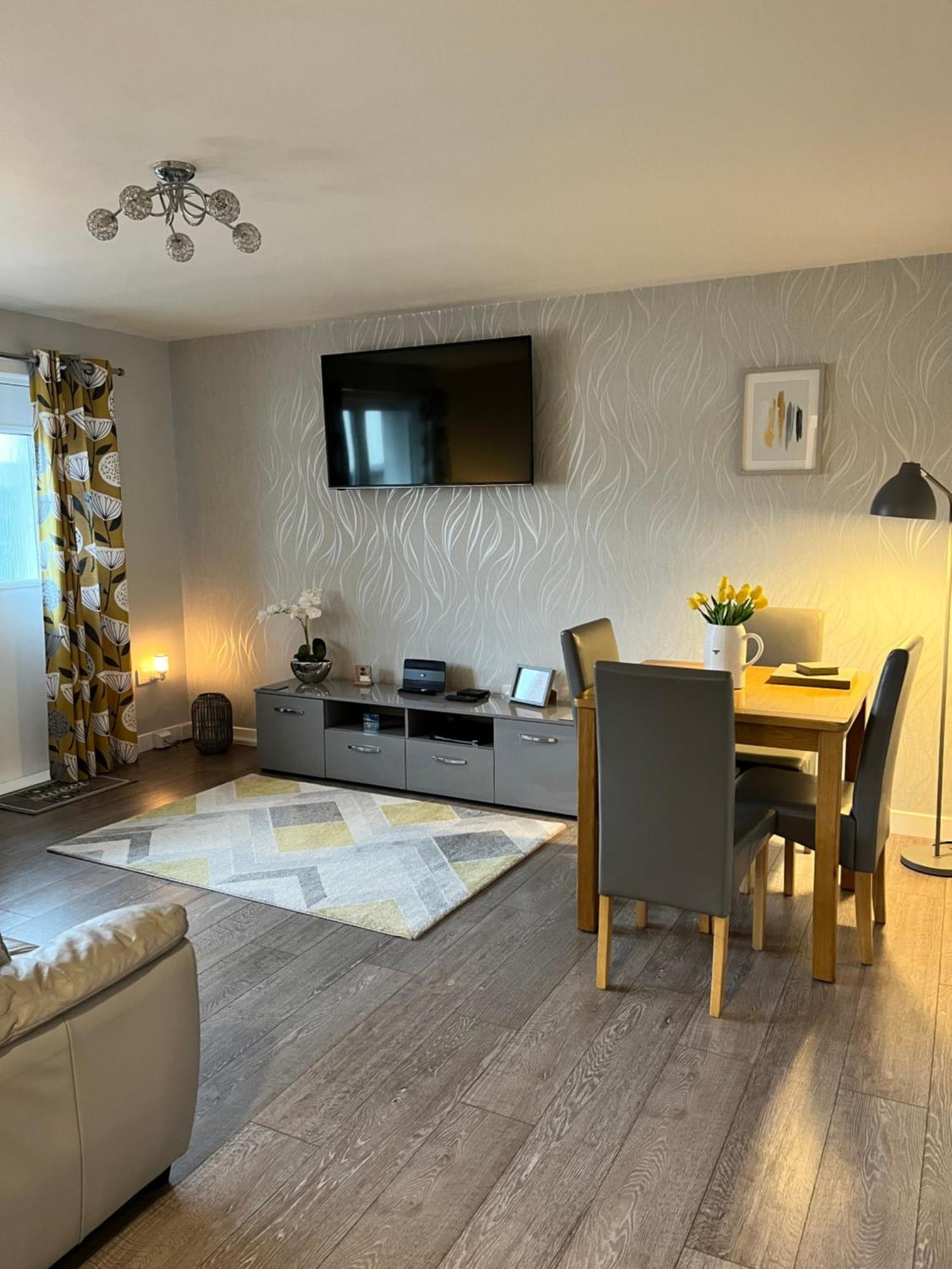 Modern 2 Bed Apartment Oban Kültér fotó